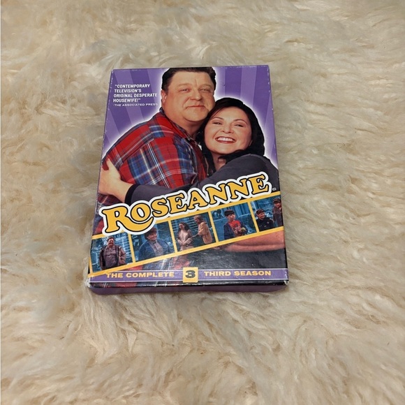 Other - Roseanne The Complete Third Season DVD Set
